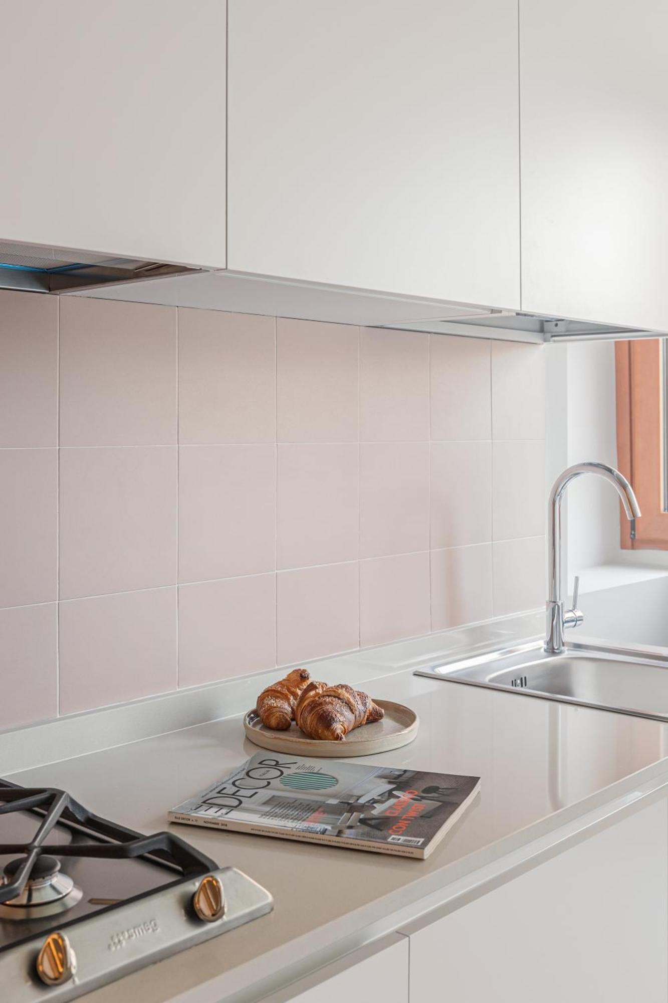 4Bnb - Suites Del Gallo روما المظهر الخارجي الصورة